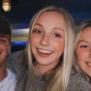 Meet your Posher, Grace